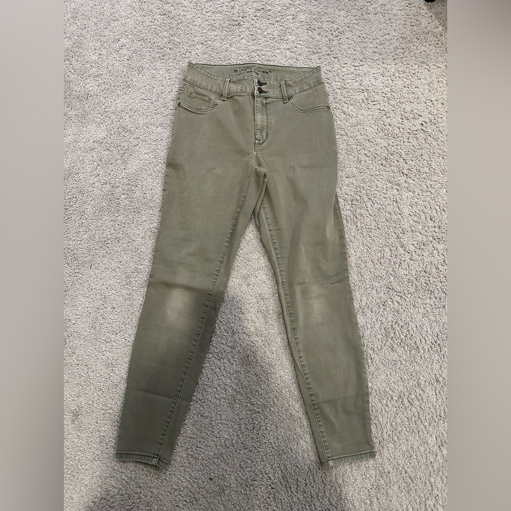 Maurice’s Olive Green Women's Skinny Jeans